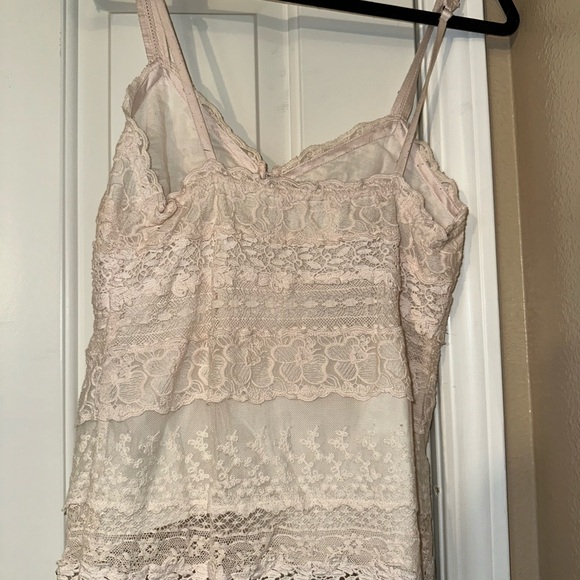 Abercrombie & Fitch: Floral Lace Camisole and Dress Set in White & Pinkish Cream - Picture 3 of 8